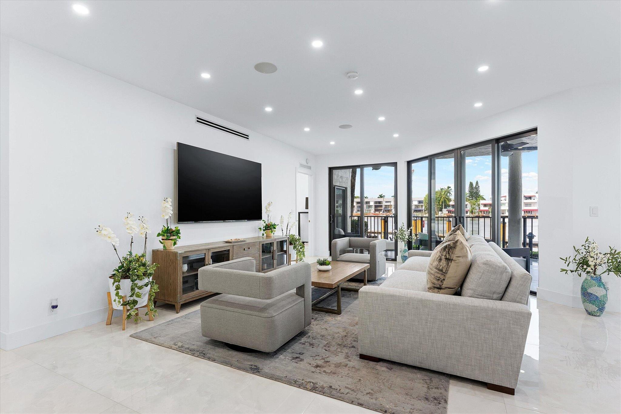 WATERWAY NORTH CONDO - Residential Lease