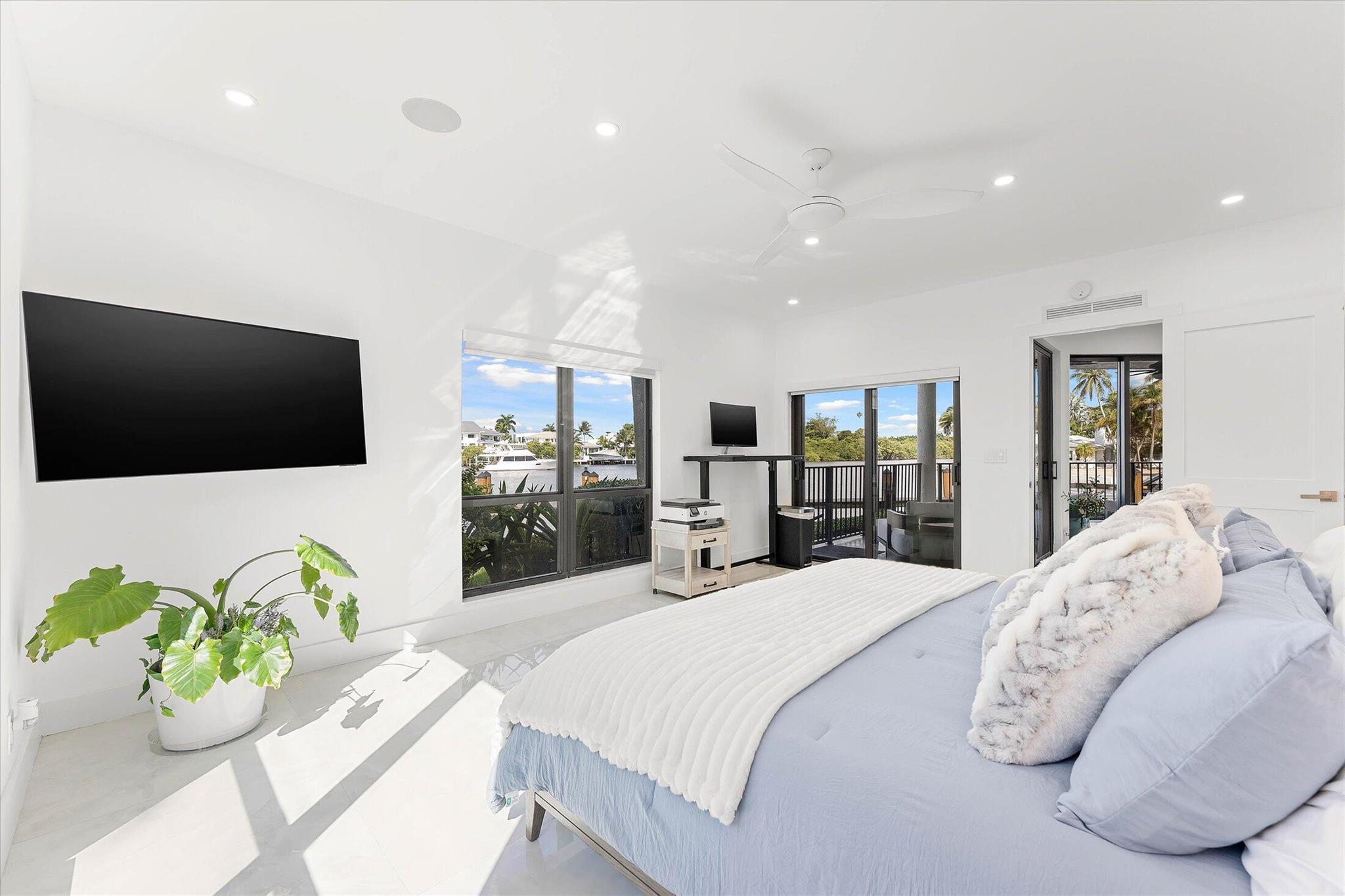 WATERWAY NORTH CONDO - Residential Lease