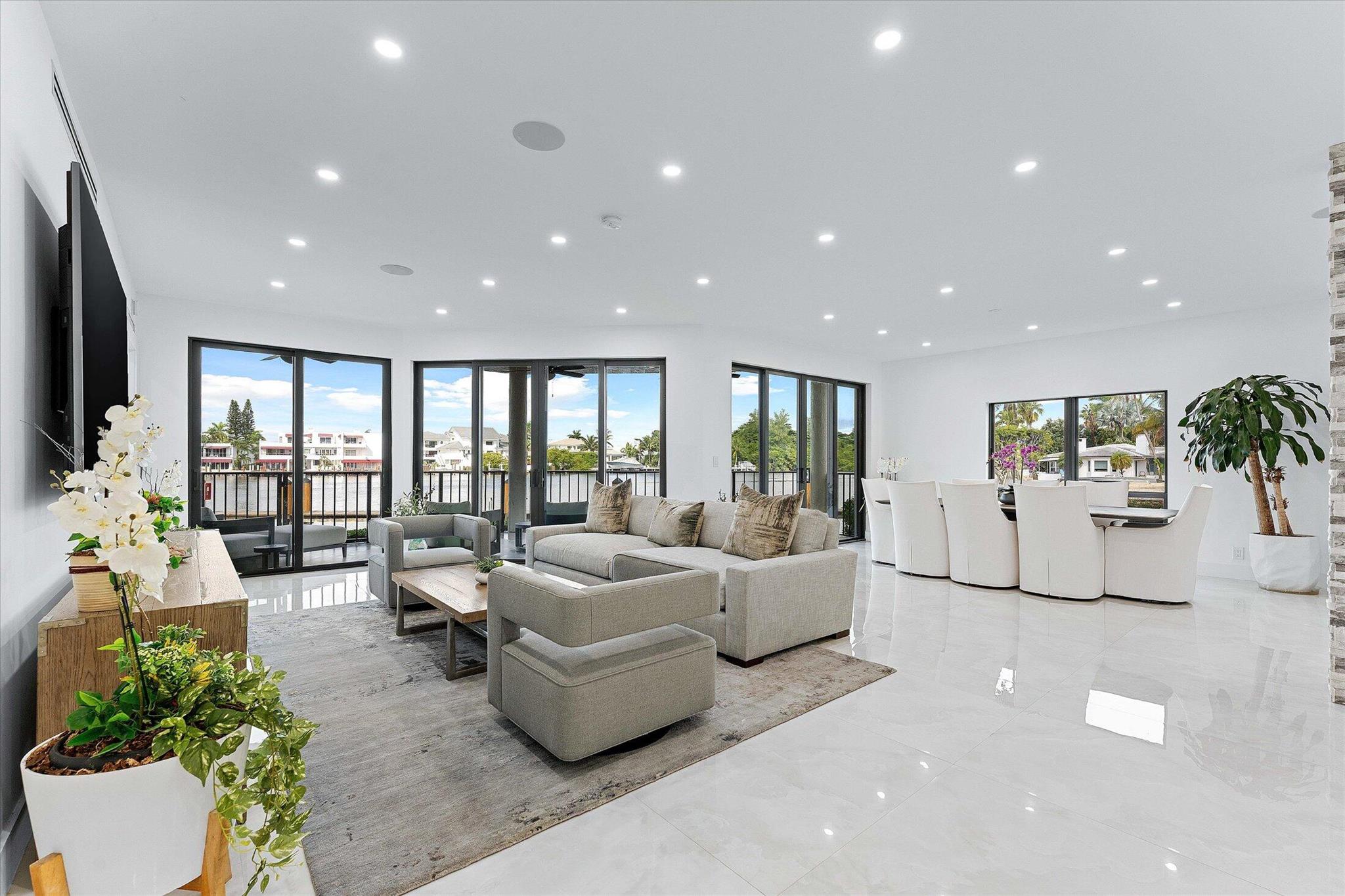 WATERWAY NORTH CONDO - Residential Lease