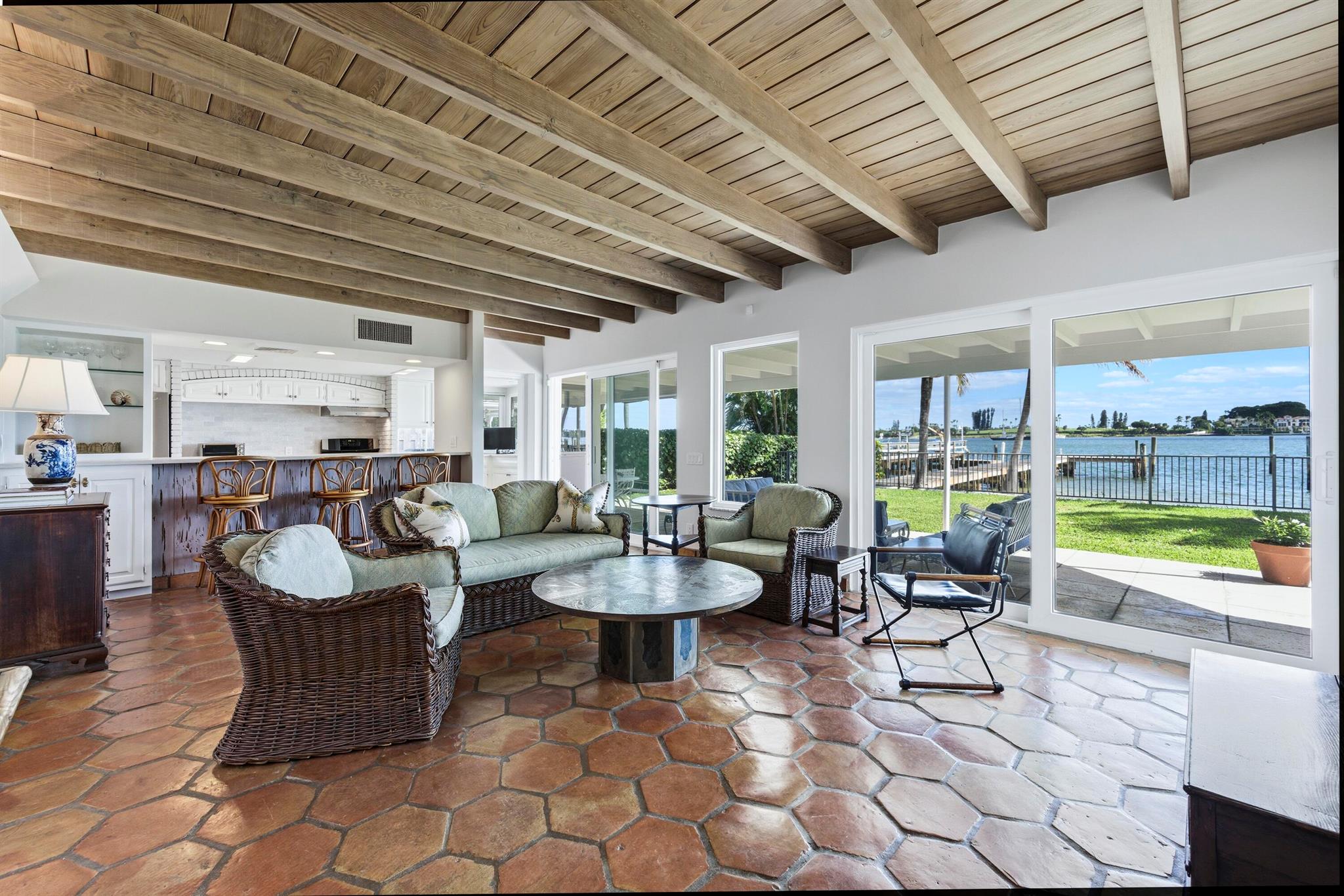 NORTH SHORE TERRACE 1 - Residential