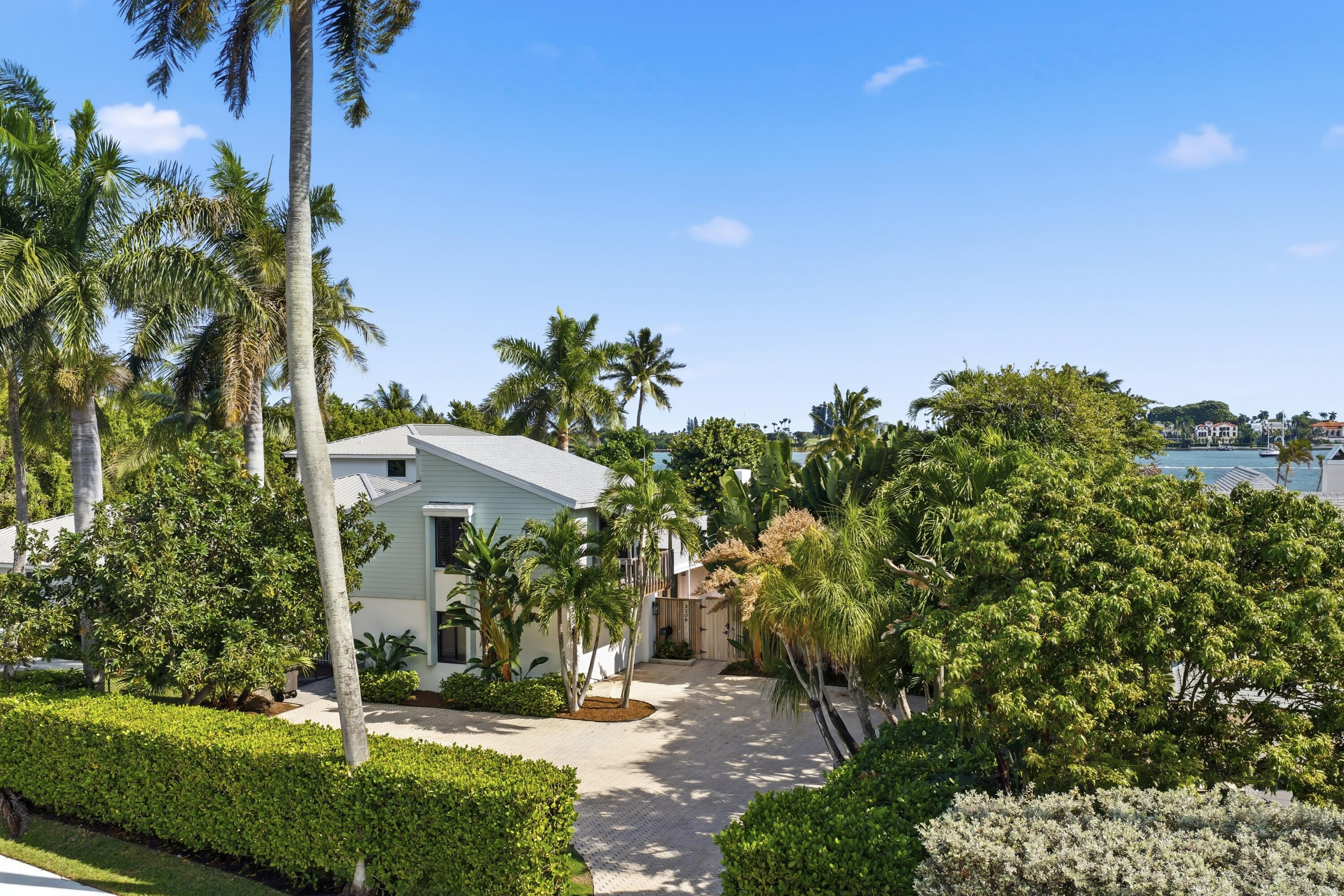 NORTH SHORE TERRACE 1 - Residential