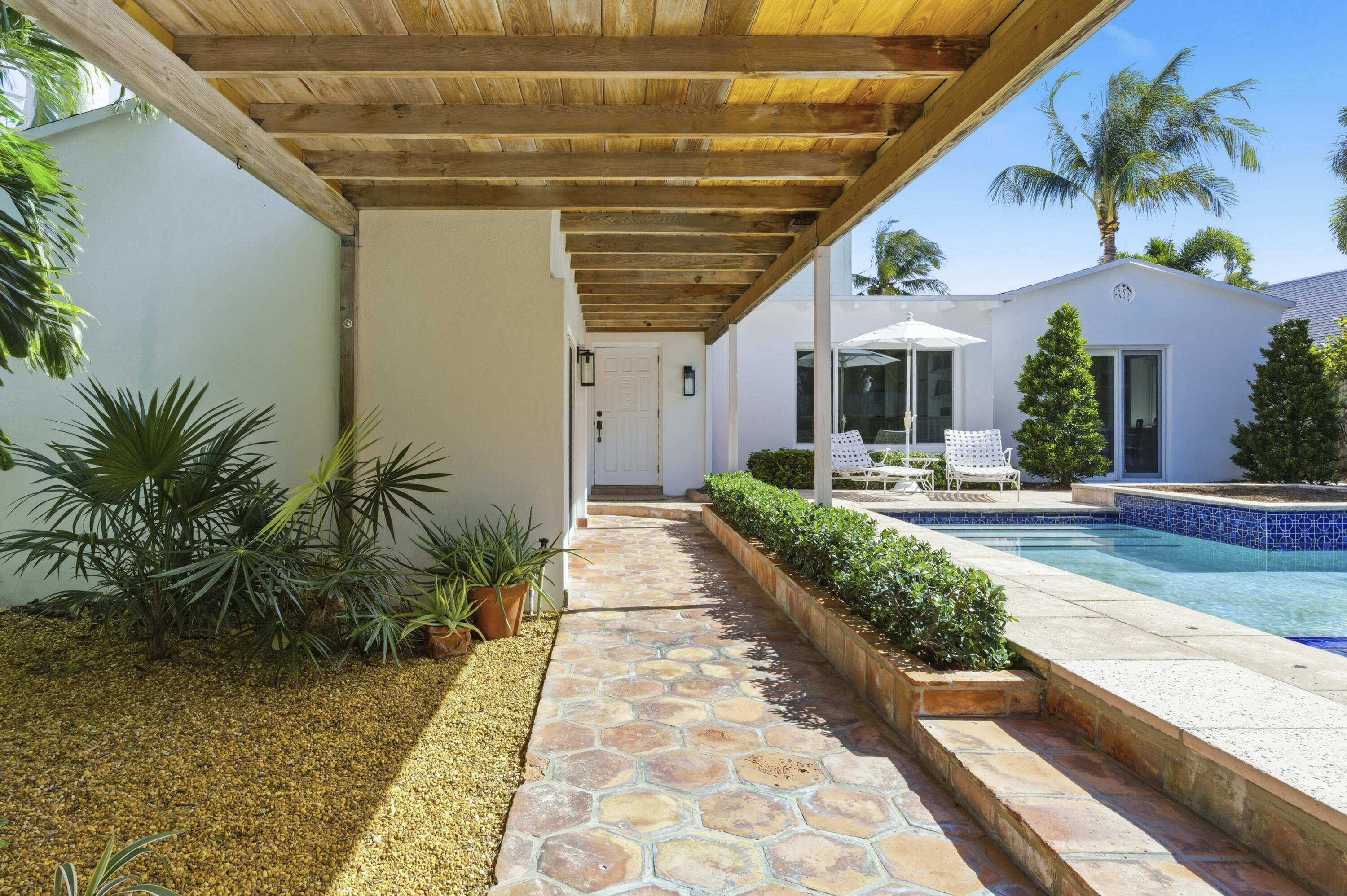 NORTH SHORE TERRACE 1 - Residential