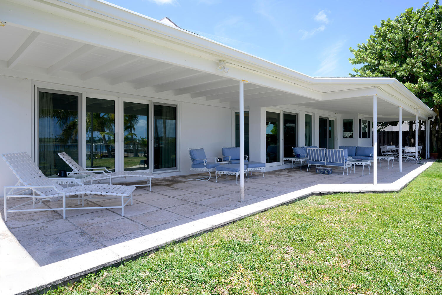 NORTH SHORE TERRACE 1 - Residential