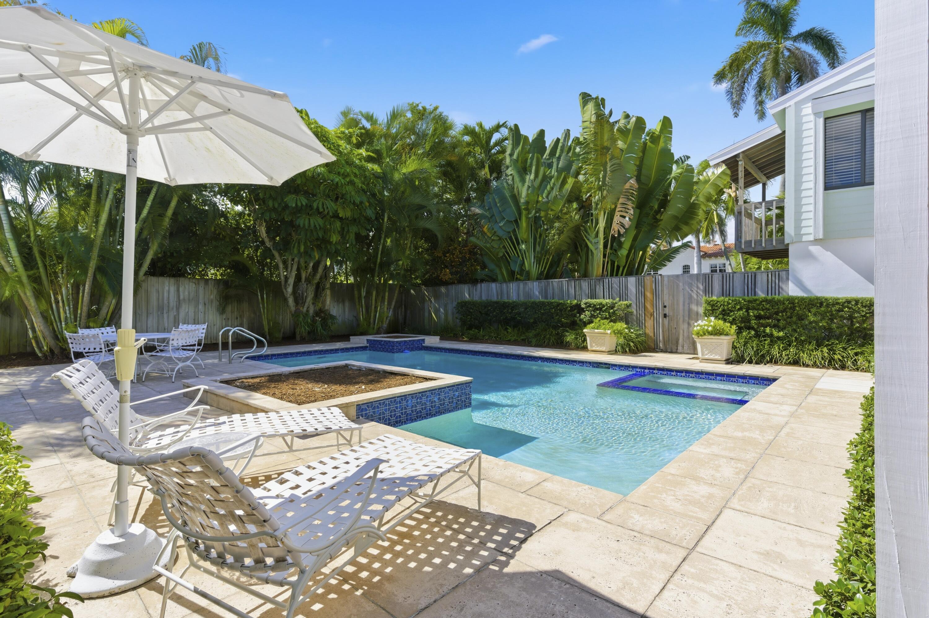 NORTH SHORE TERRACE 1 - Residential