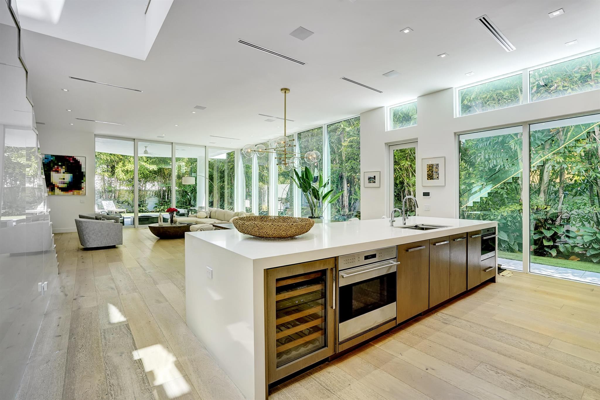 Palm Trail - Residential