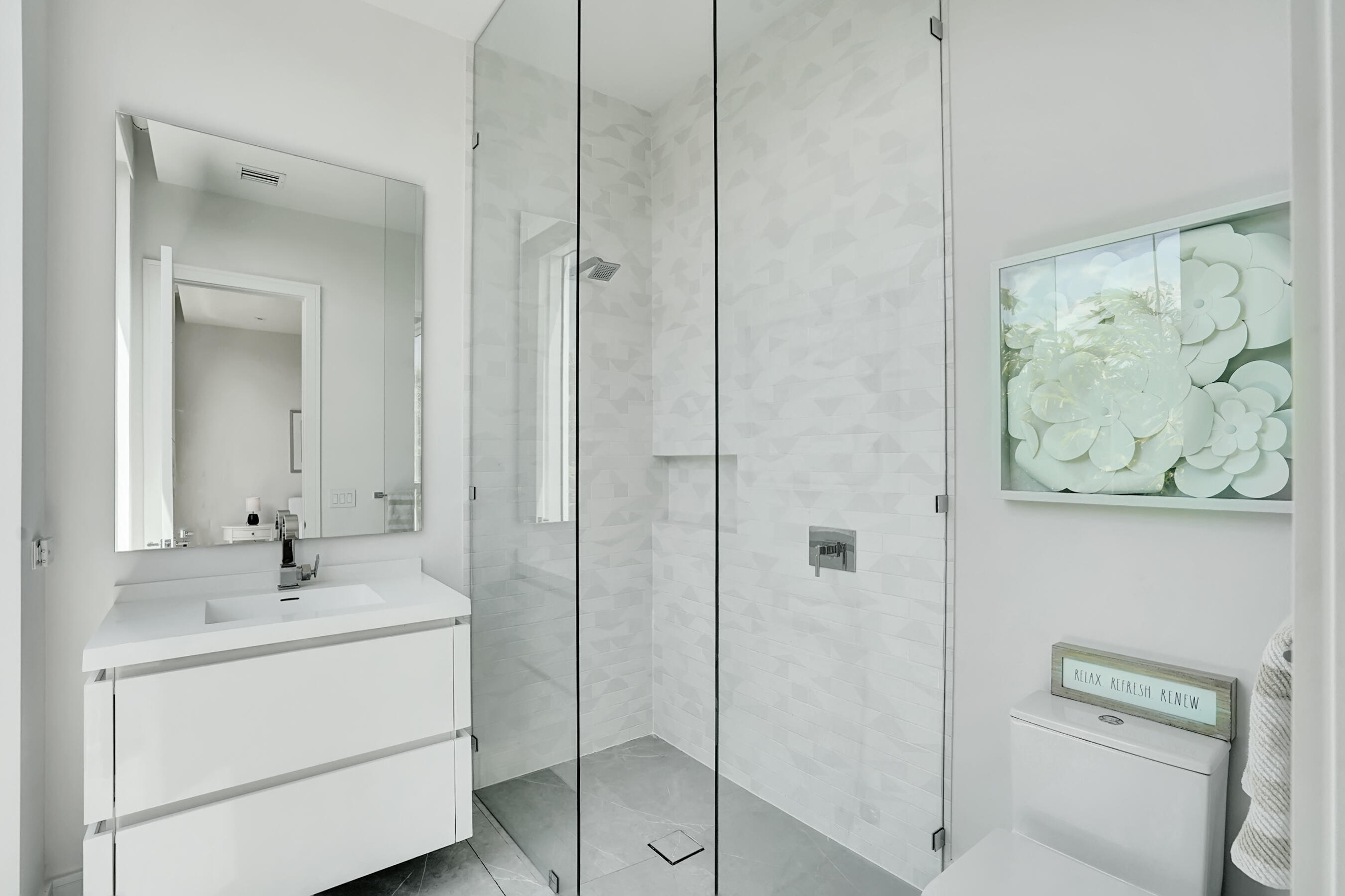 Palm Trail - Residential