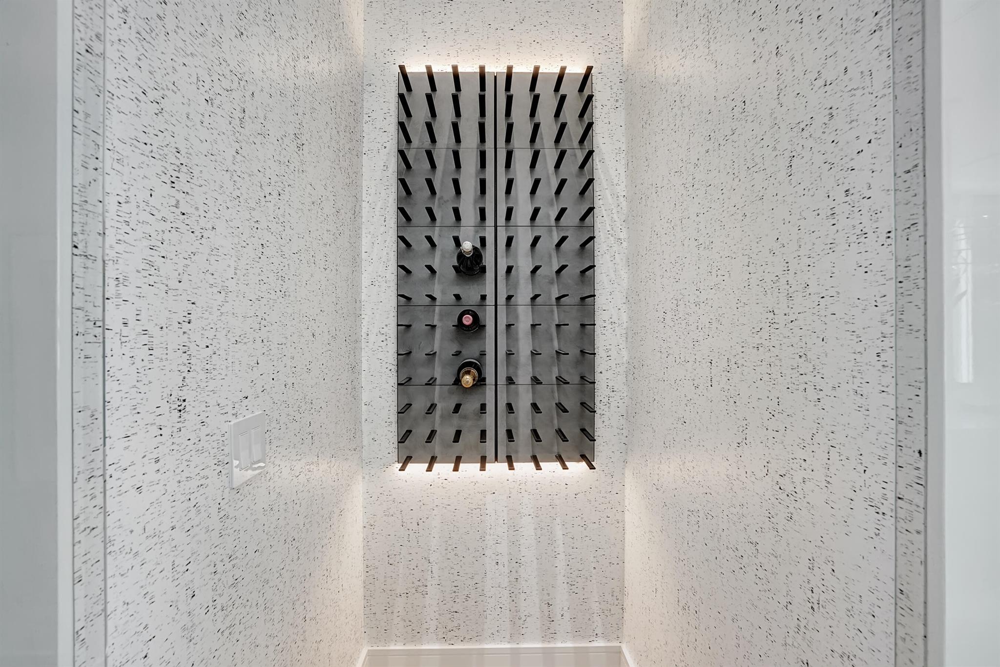 Palm Trail - Residential