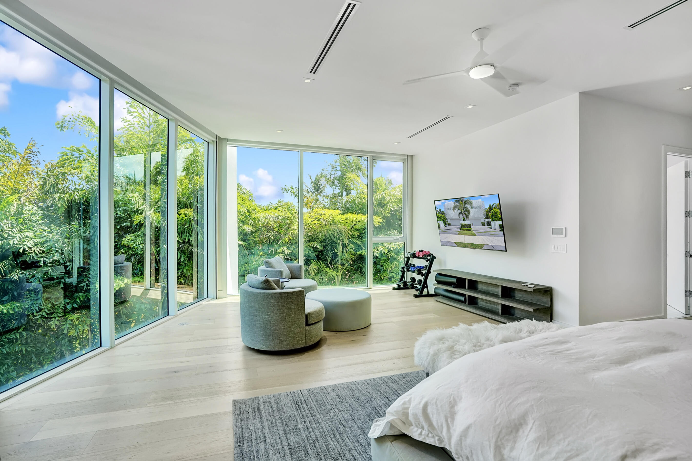 Palm Trail - Residential