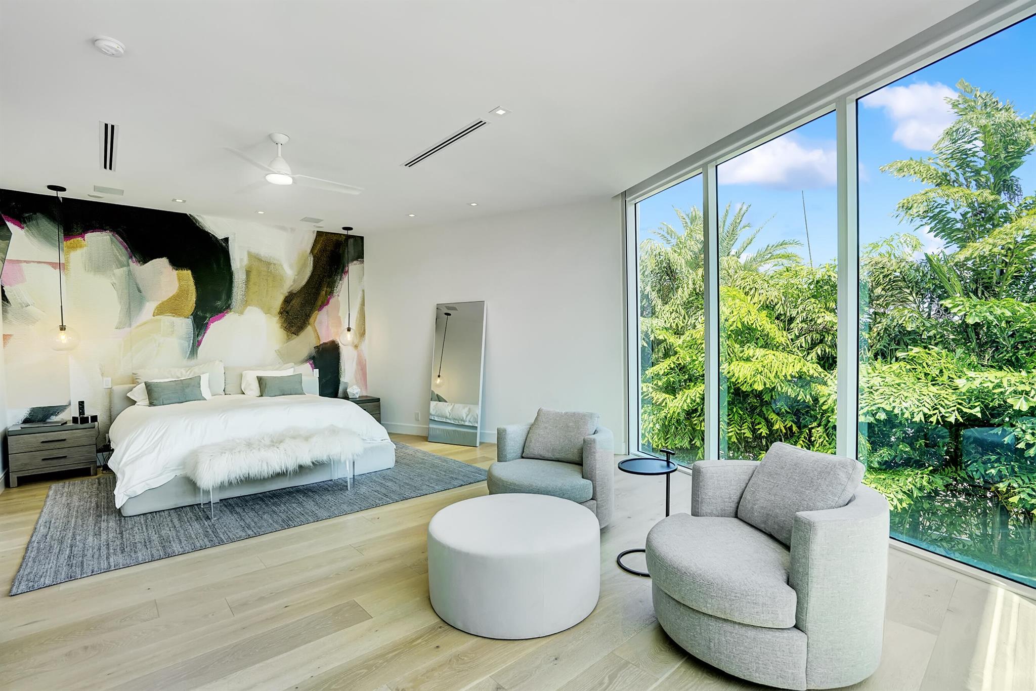 Palm Trail - Residential