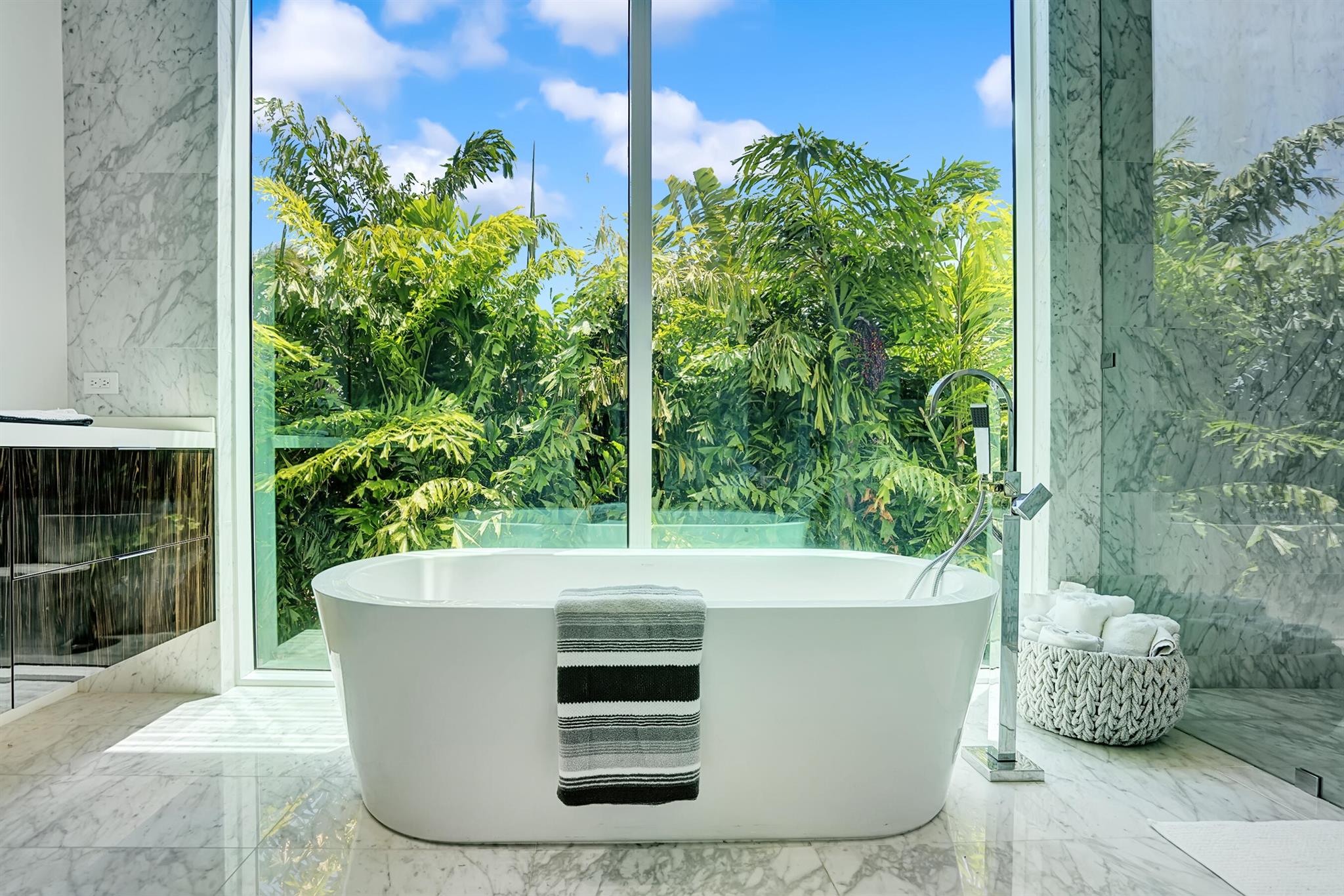 Palm Trail - Residential