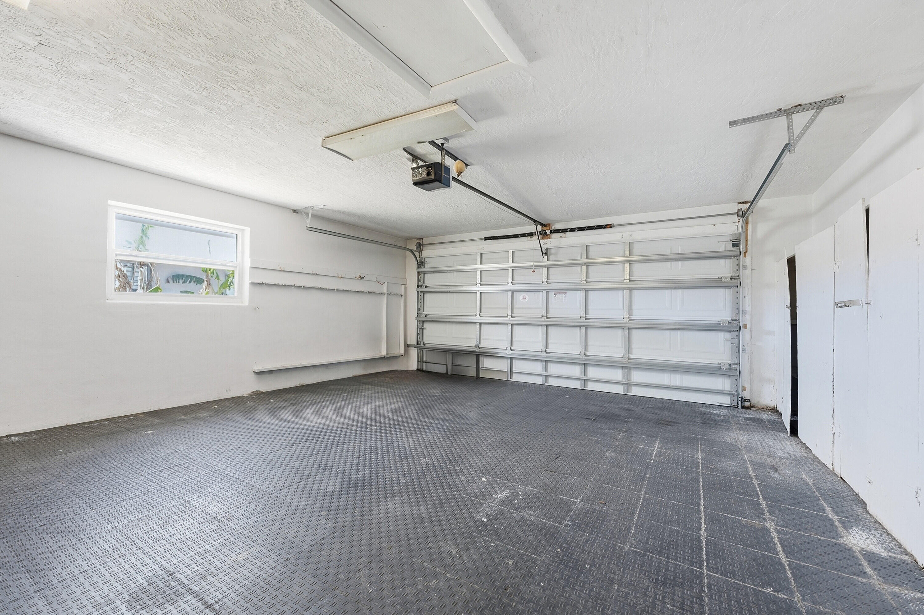 SURFSIDE UNIT 1 SUBDIVISION - Residential