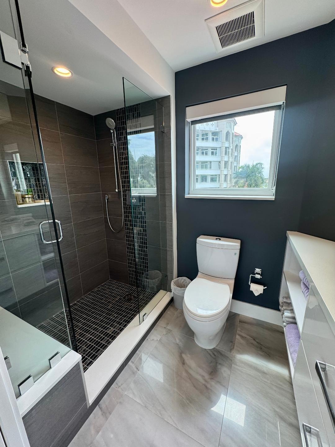 MIZNER TOWER CONDO - Residential Lease