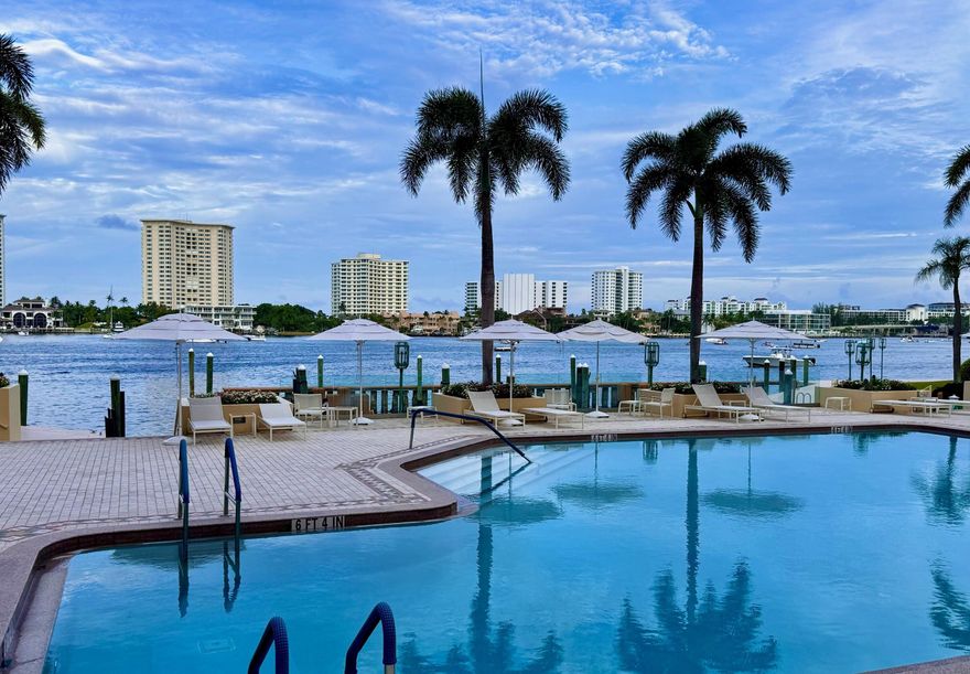 LUXURY LIVING ON THE GROUNDS OF THE BOCA RESORT!! FULL SERVICE CONCIERGE, INDOOR OUTDOOR FREE CAFE! AND VALET! FABULOUS CORNER UNIT COMPLETELY REMODELED! HUGE 700 SQ FT TERRACE! NINE FOOT CEILINGS! LIGHT & BRIGHT WITH NEW KITCHEN WITH QUARTZITE PASS THRU EATING BAR! TOP APPLIANCES! 2 LARGE LIVING ROOM AREAS! MAIN BEDROOM HAS HIS & HER BATHROOMS!  WET BAR, LARGE EATING AREAS. PRIVATE FOYER ENTRANCE. GRAND LOBBY & PARTY ROOMS. DIRECT INTRACOASTAL POOL WITH 2 HOT TUBS! 2 FITNESS CENTERS! SAUNAS! WATER & TOWEL SERVICE.  UNDERGROUND PARKING! WALK TO RESORT & DOWNTOWN BOCA! IT DOESNT GET ANY BETTER!!  VERY LIGHT & BRIGHT! LOTS OF WINDOWS AND VIEWS OF GOLF COURSE, TENNIS COURTS & ONLY A SMALL PEEK A BOO WATER VIEW. FOR RENT ANNUAL OR SEASONAL.  ALSO FOR SALE OR LEASE/PURCHASE OPTION. AVAILABLE FOR SEASON 6 MONTHS MINIMUN AT 18K PER MONTH. ALSO, LEASE PURCHASE OPTION