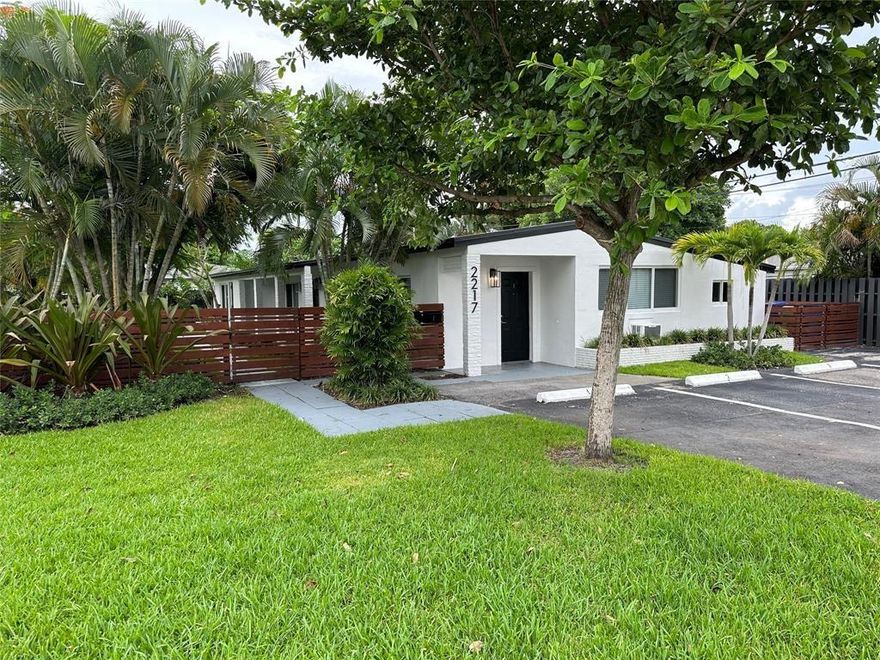 Step into this spacious, newly updated 1-bedroom, 1-bathroom apartment in a charming duplex at the heart of Wilton Manors. This lovely apartment is just a Hop, Skip and Jump away from Wilton Drive.  You'll love the expansive kitchen that flows seamlessly into the dining and living areas, perfect for relaxation and gatherings.
Enjoy modern conveniences with new impact windows and a private laundry facility—no coins needed! The beautifully landscaped, pets are welcome with a non-refundable $250 fee.
Make your move hassle-free with costs based on credit, a pre-paid $150 cleaning fee, and only a $75 application fee! Experience quick approval and seize the opportunity to call this inviting space your new home!