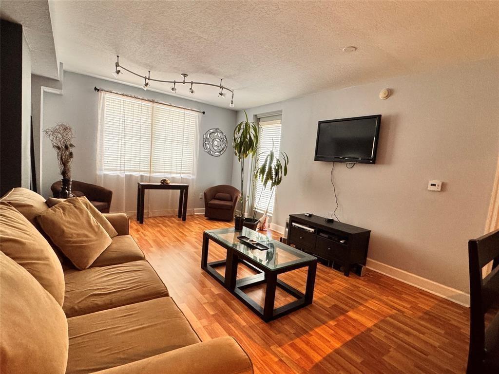 RADIUS - Residential Lease