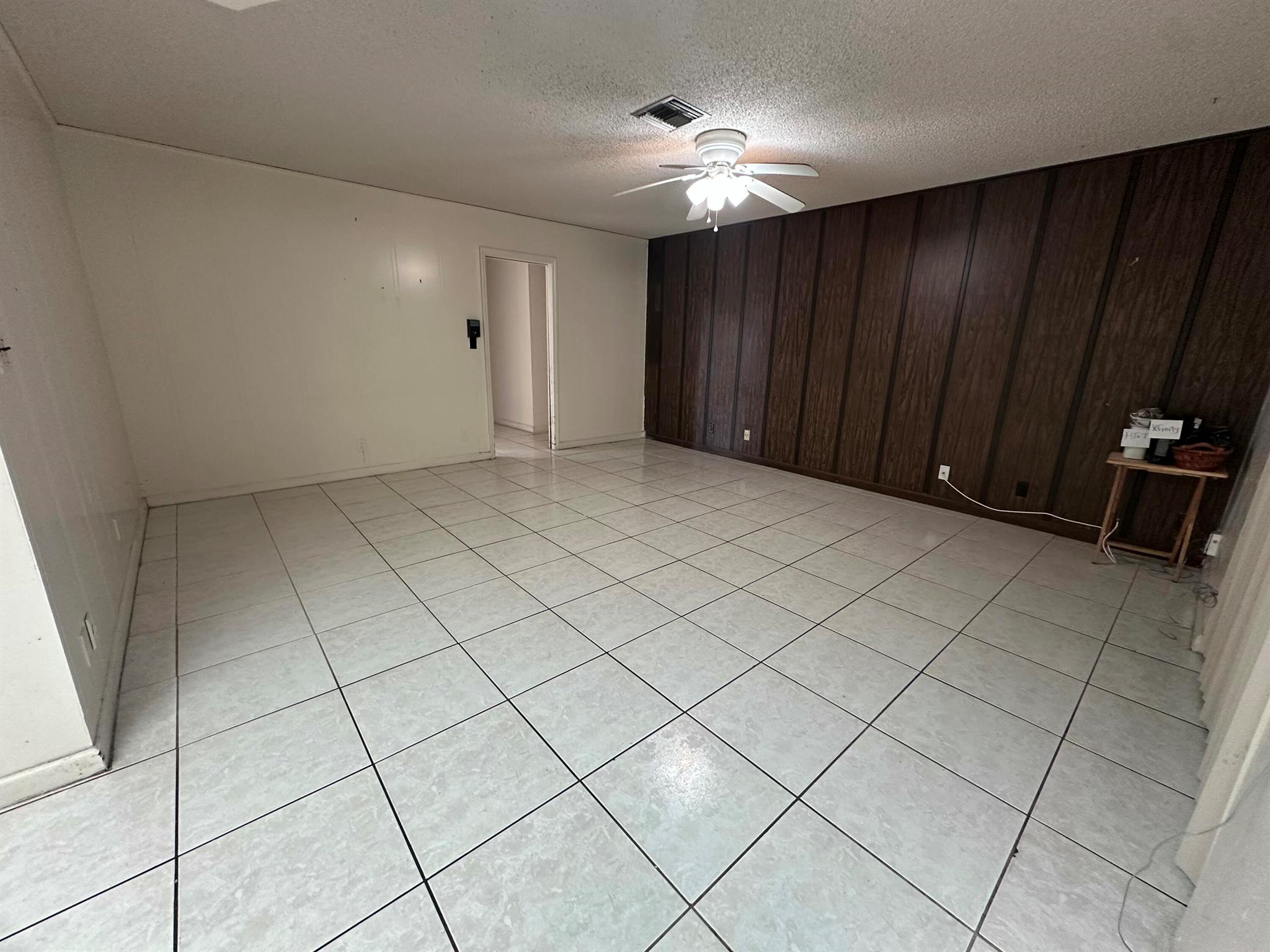 LAKE CLARKE TERR - Residential