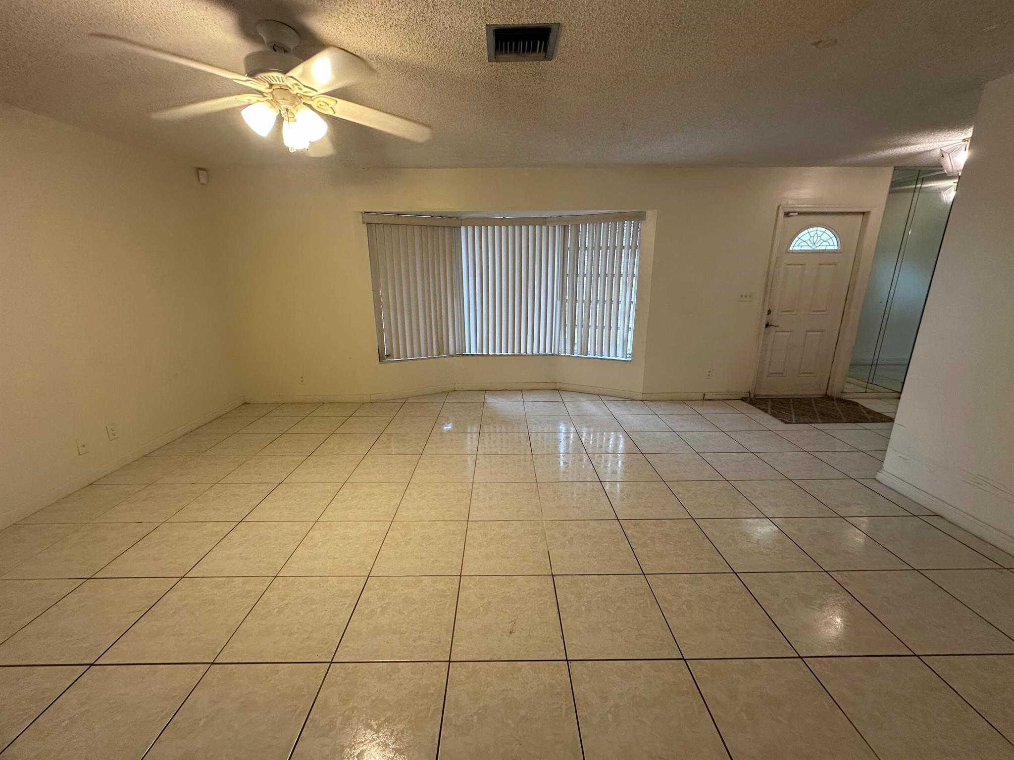 LAKE CLARKE TERR - Residential