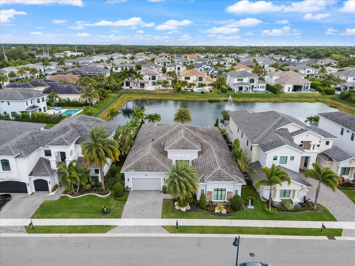 ROYAL PALM POLO PLAT - Residential