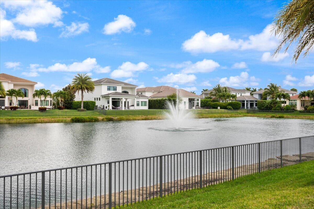 ROYAL PALM POLO PLAT - Residential