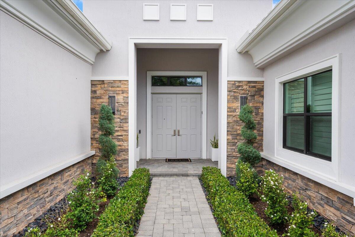 ROYAL PALM POLO PLAT - Residential