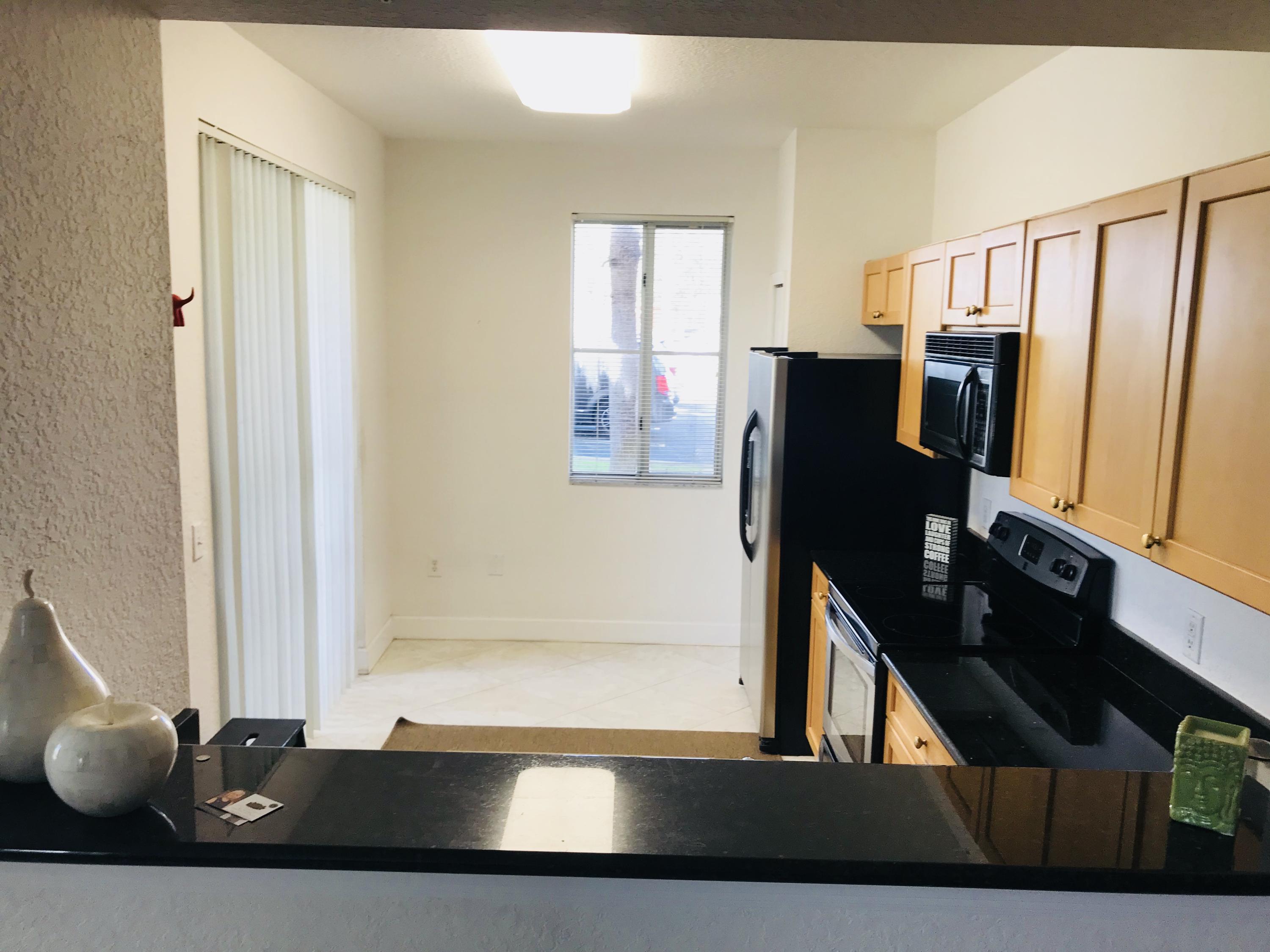 RESIDENCES AT LEGACY PLACE CONDO - Residential Lease