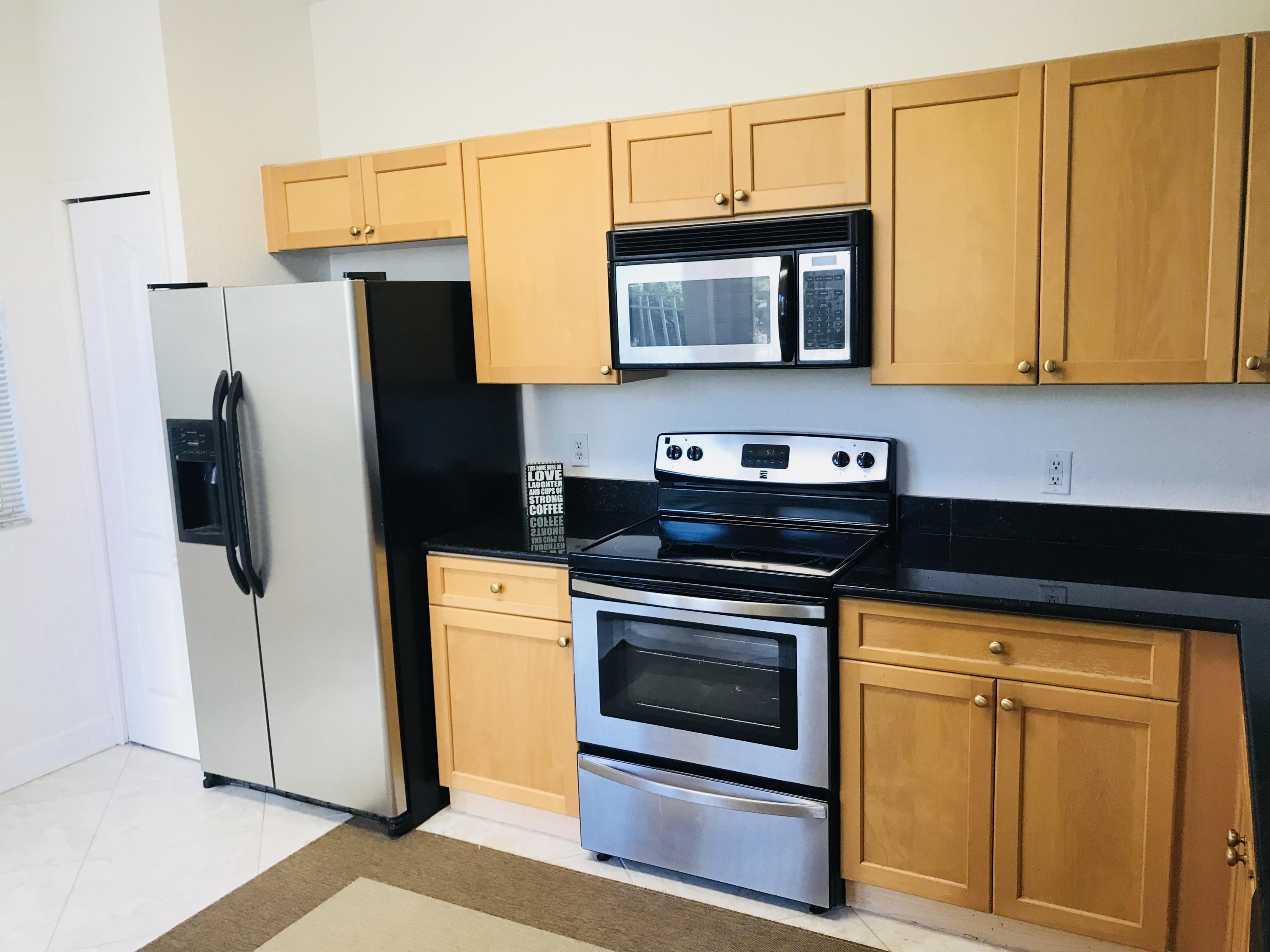 RESIDENCES AT LEGACY PLACE CONDO - Residential Lease