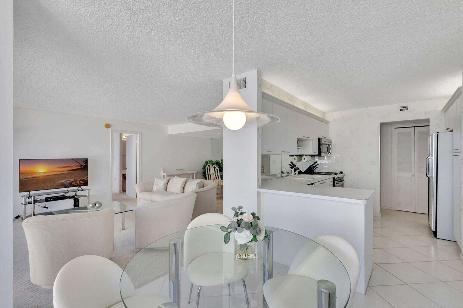 4200 N Ocean Drive 1-1106