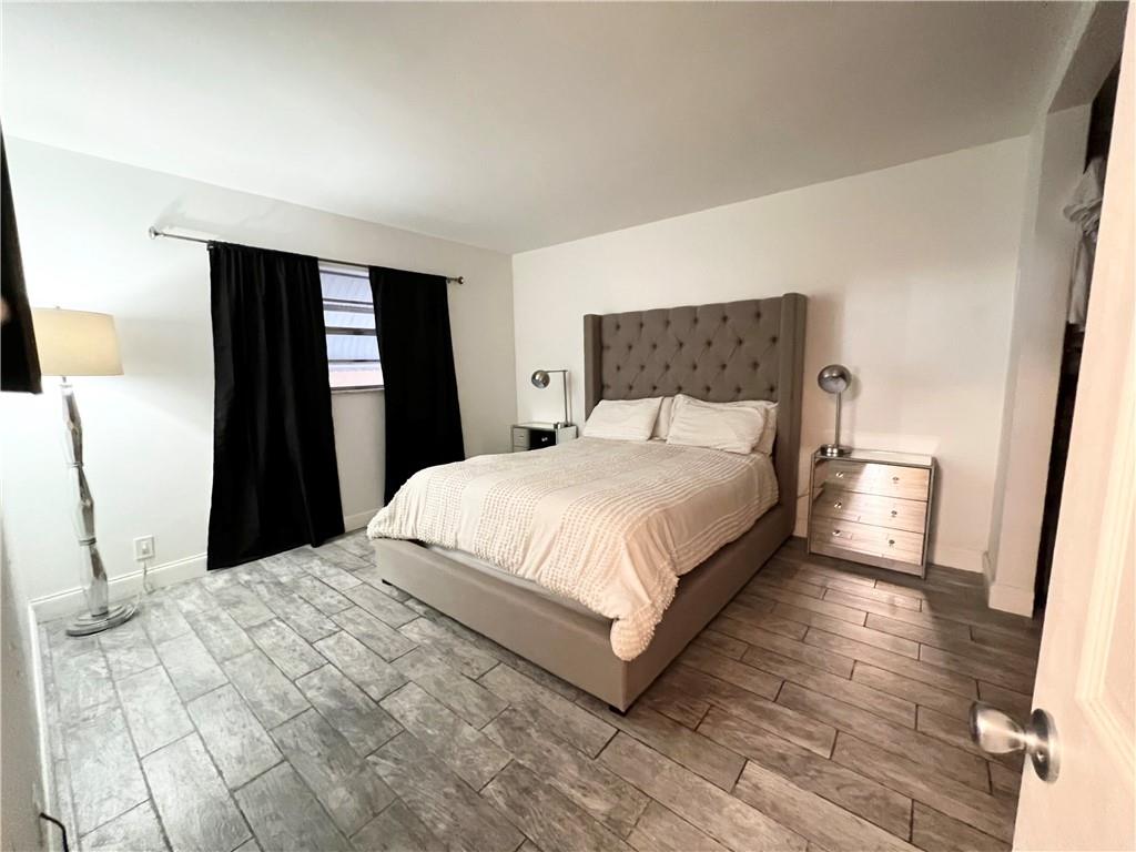 Monroe of Hollywood - Residential