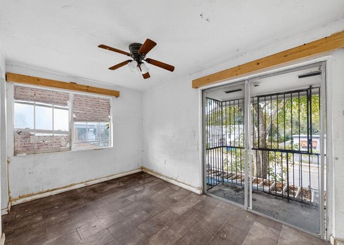 HIALEAH HEIGHTS - Residential