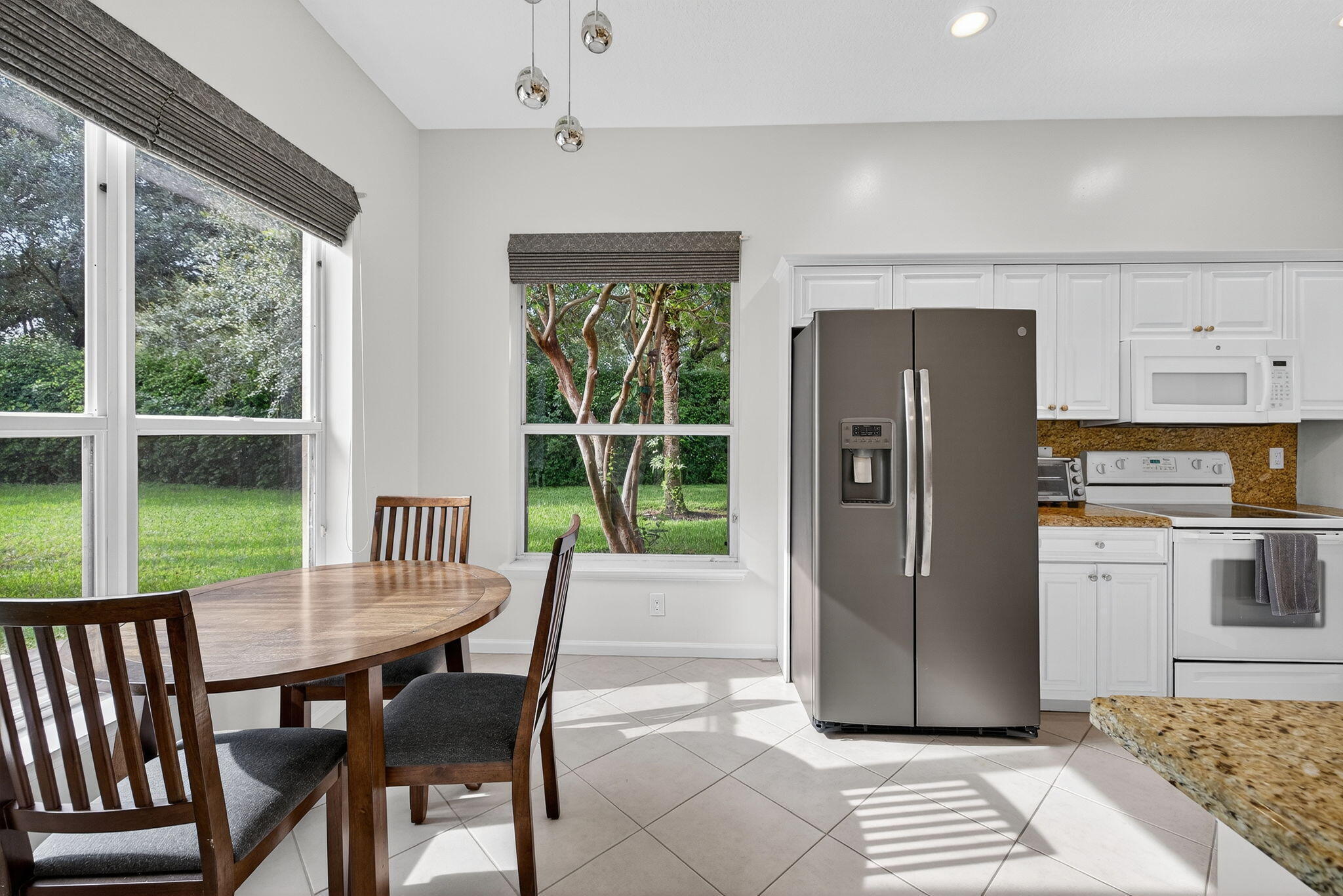 ABERDEEN 27 - Residential