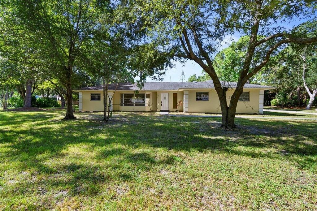 Photo of 5650 Shirley Drive Dr, Jupiter, FL 33458 (MLS # R10824876)