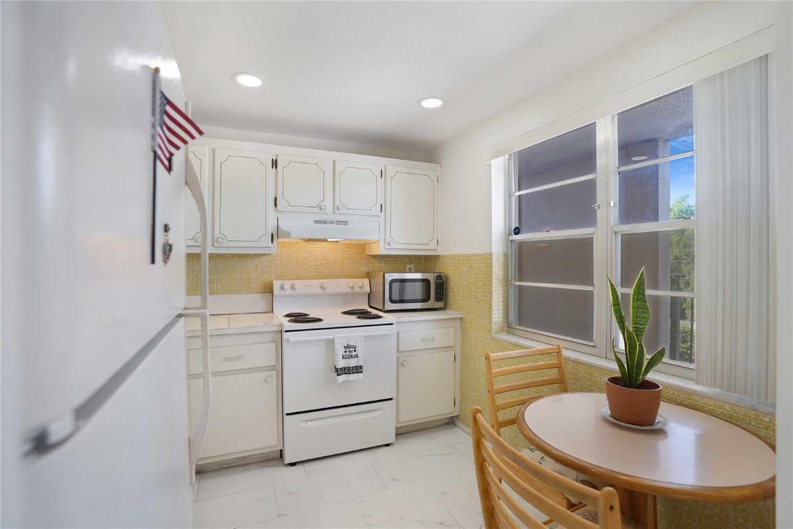 Cypress Chase Condo D - Residential