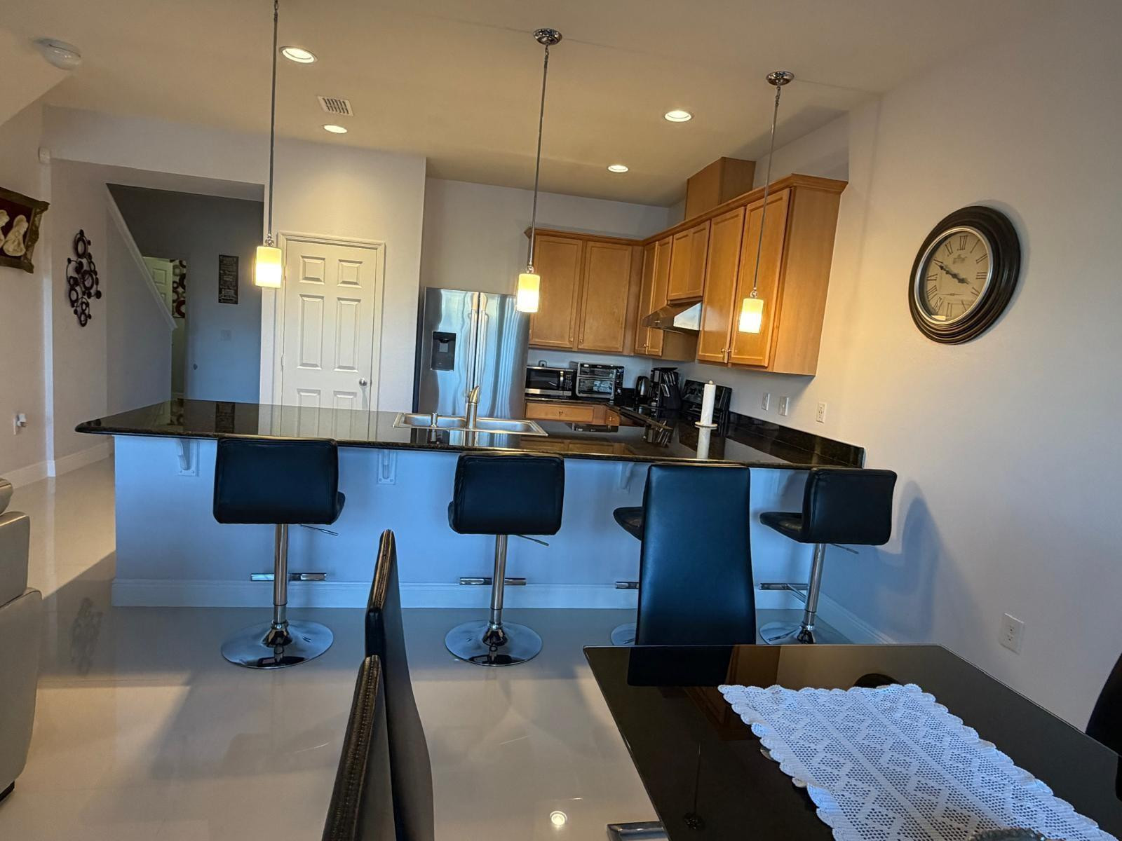 COMPASS BAY - Residential