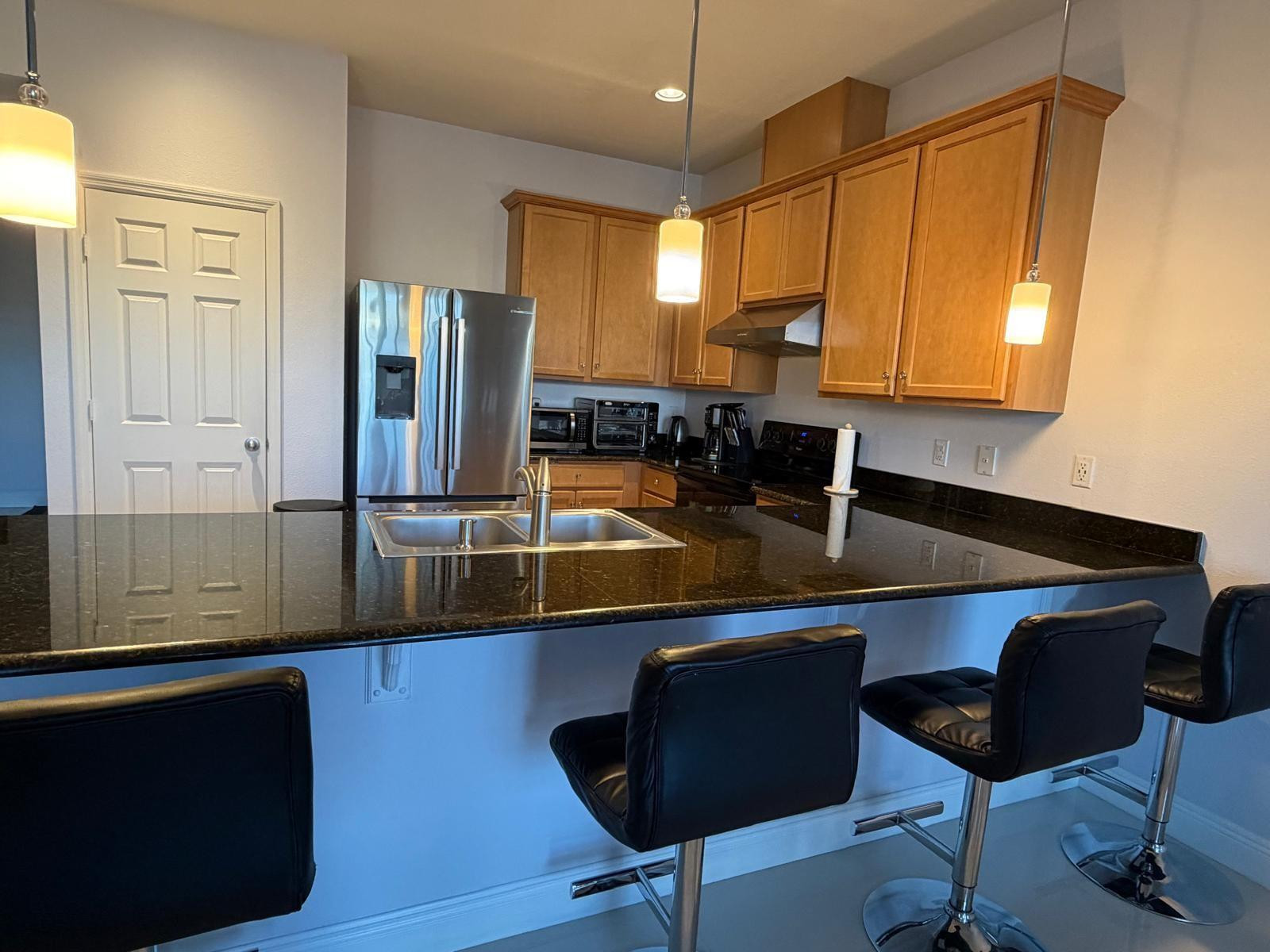 COMPASS BAY - Residential