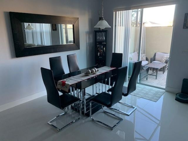 COMPASS BAY - Residential