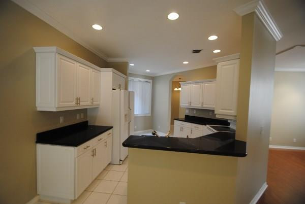 Jacaranda Prcl 547 114-37 - Residential Lease