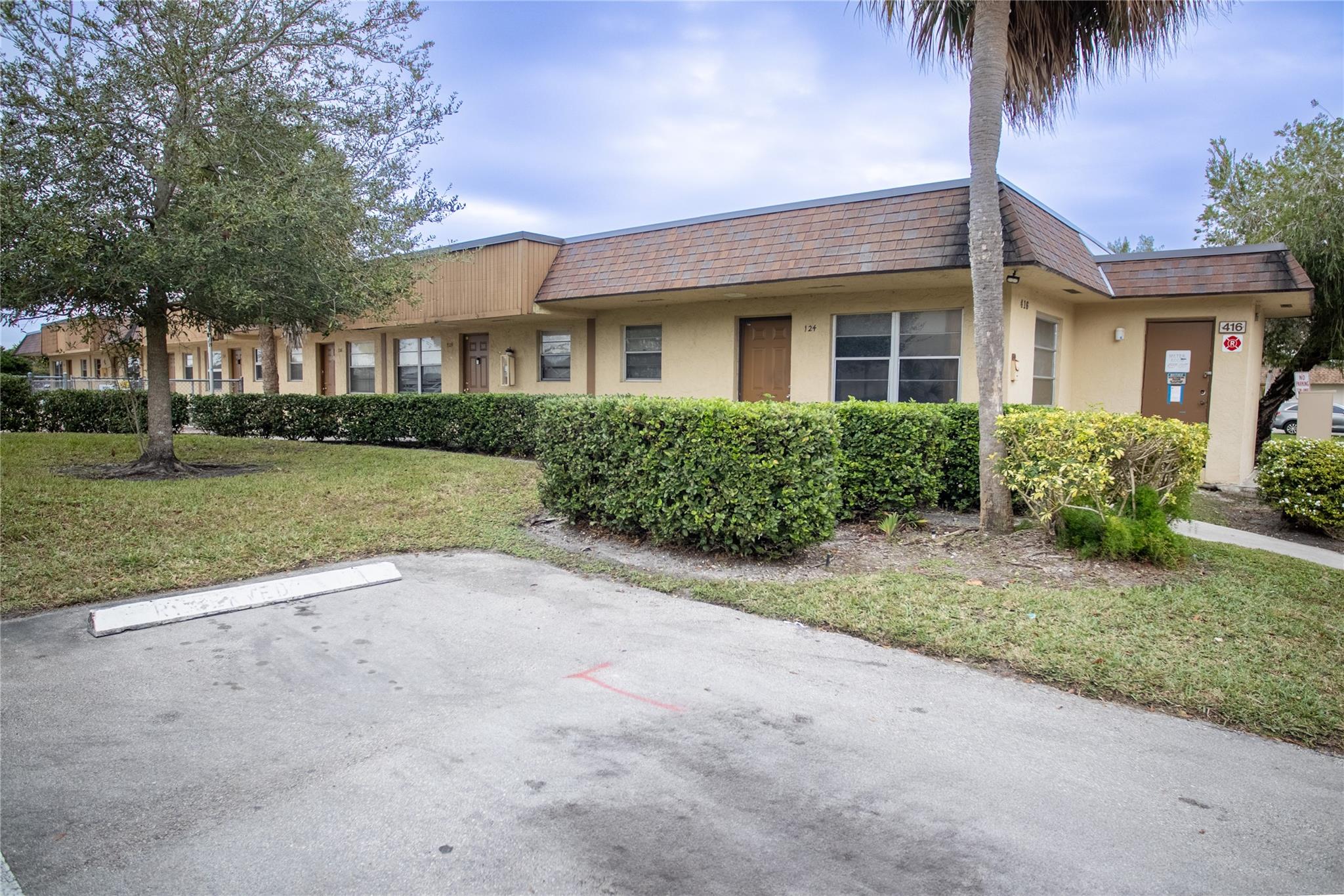 Gorgeous Fully Updated Villa. Steps To The Sparkling Pool & Beautiful Panoramic Views Of The Water. Enjoy The Many Fine Touches This Unit Has To Offer From The Spacious Kitchen With Beautiful kitchen To The Stunning Updated Bathroom and Porcelain Tile Throughout The Entire Unit. Send Your Offer Today!