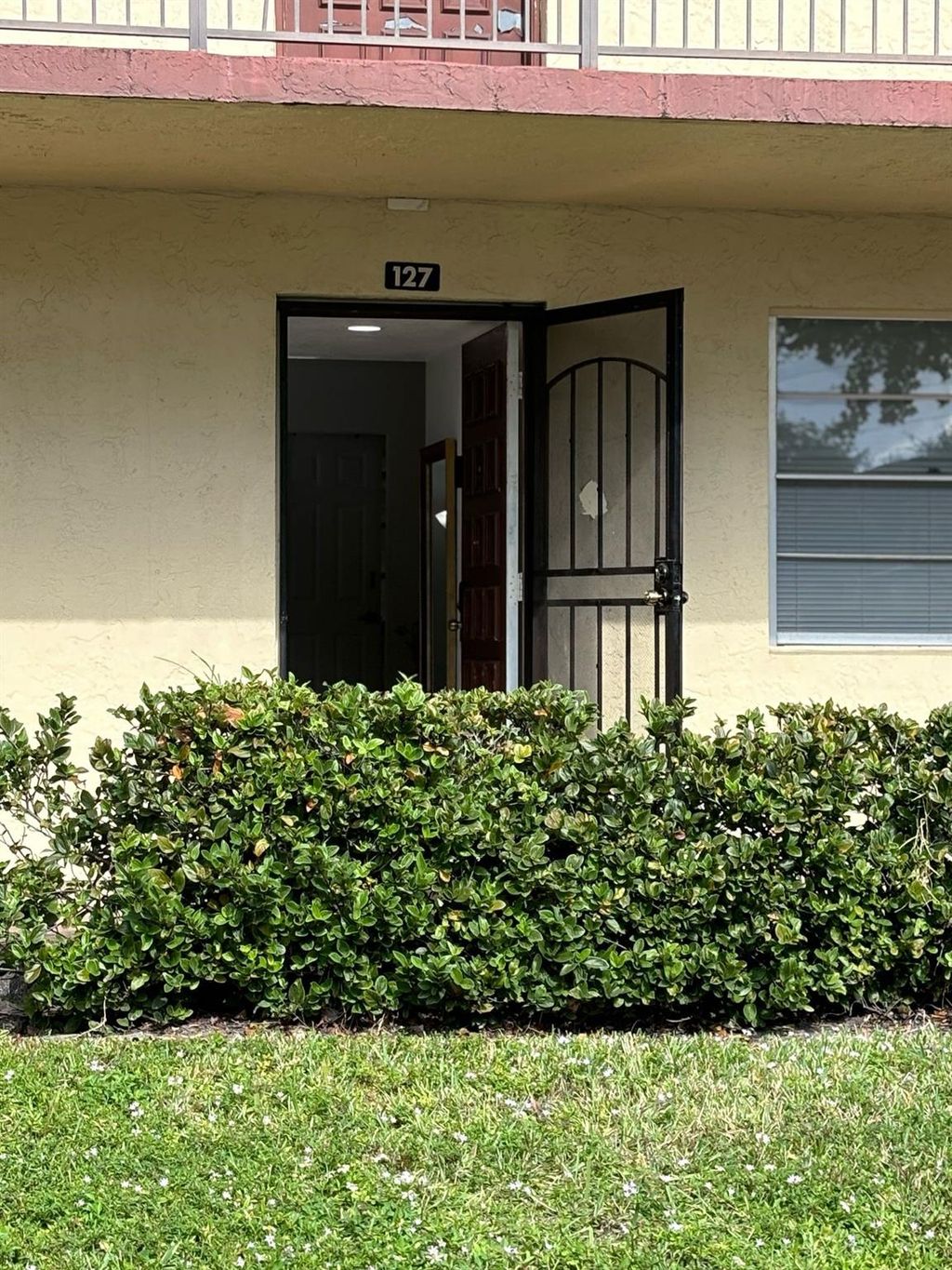 Photo of 3141 NW 47th Ter #127, Lauderdale Lakes, FL 33319 (MLS # F10491257)