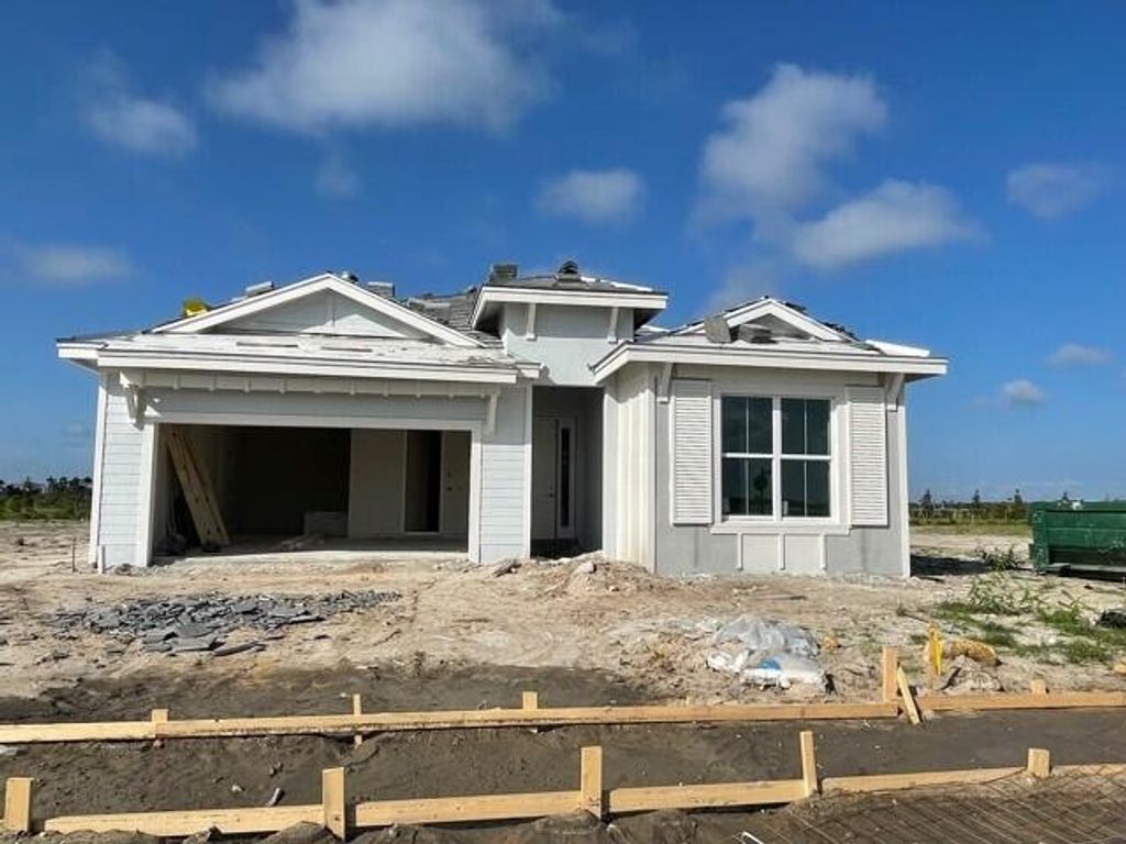 Photo of 9973 Regency Way, Palm Beach Gardens, FL 33412 (MLS # R10725409)
