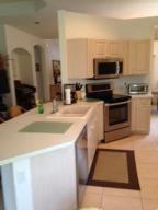 ABERDEEN 27 - Residential