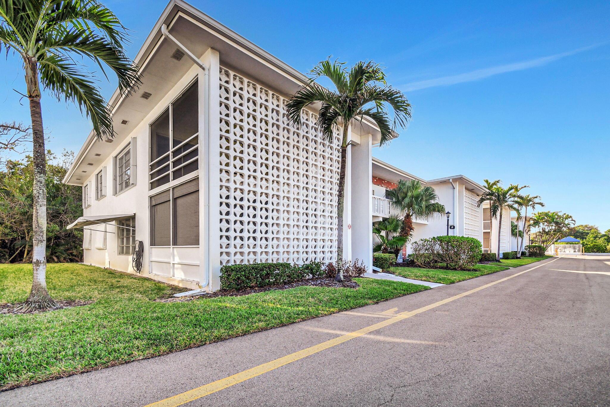 4501 S Ocean Boulevard F3