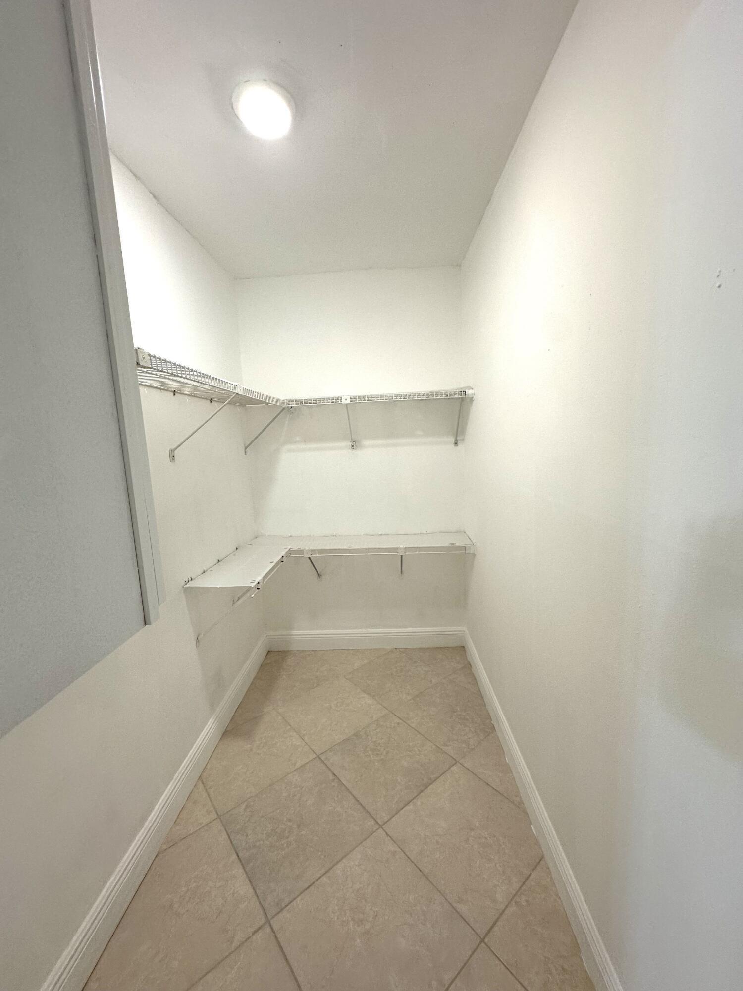 ISLE OF SANDALFOOT CONDO - Residential Lease