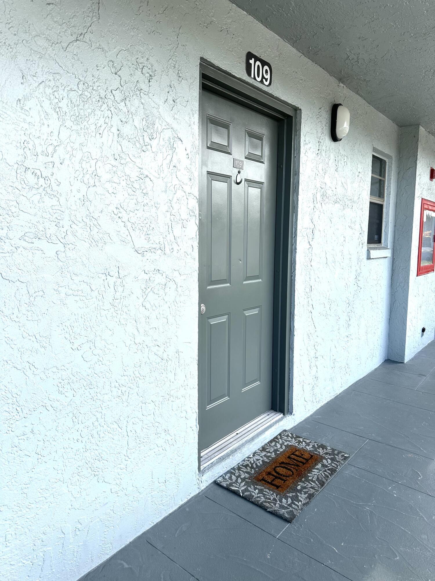 ISLE OF SANDALFOOT CONDO - Residential Lease