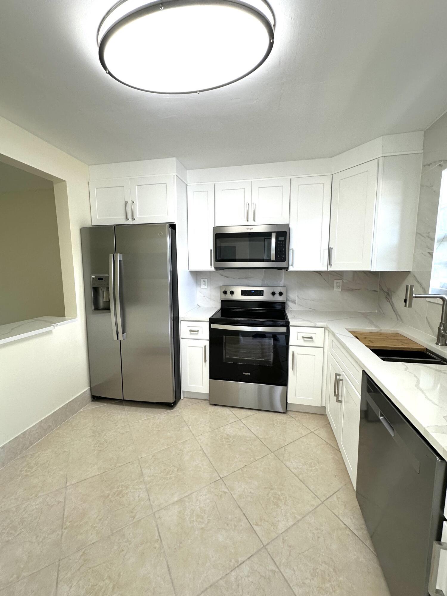 ISLE OF SANDALFOOT CONDO - Residential Lease