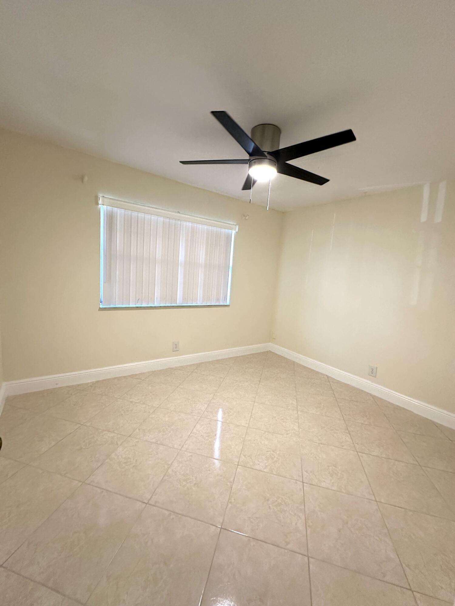 ISLE OF SANDALFOOT CONDO - Residential Lease