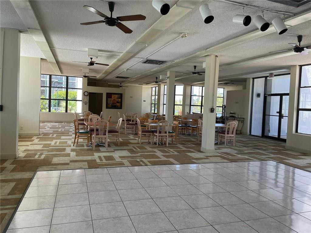 Oceanview Park Condo - Residential Lease