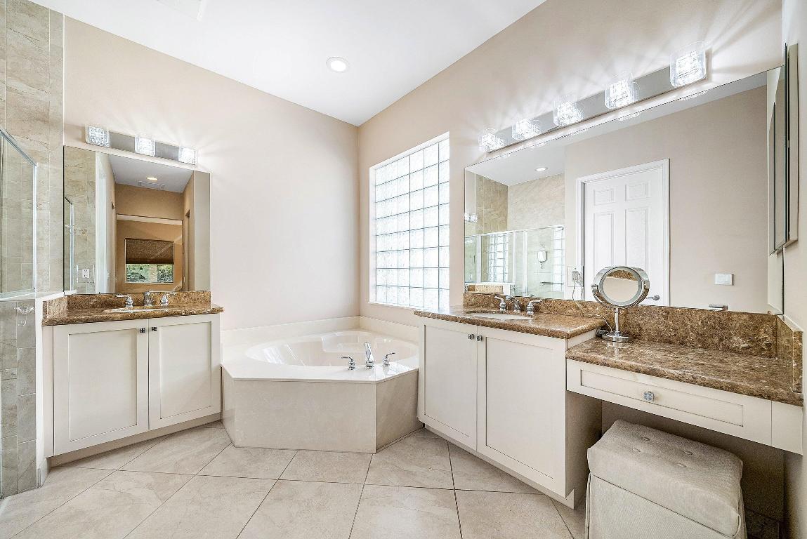 Valencia Reserve - Residential