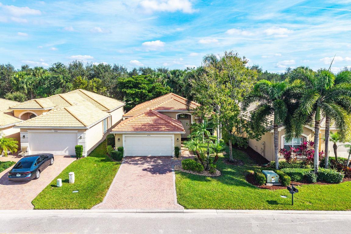 Valencia Reserve - Residential