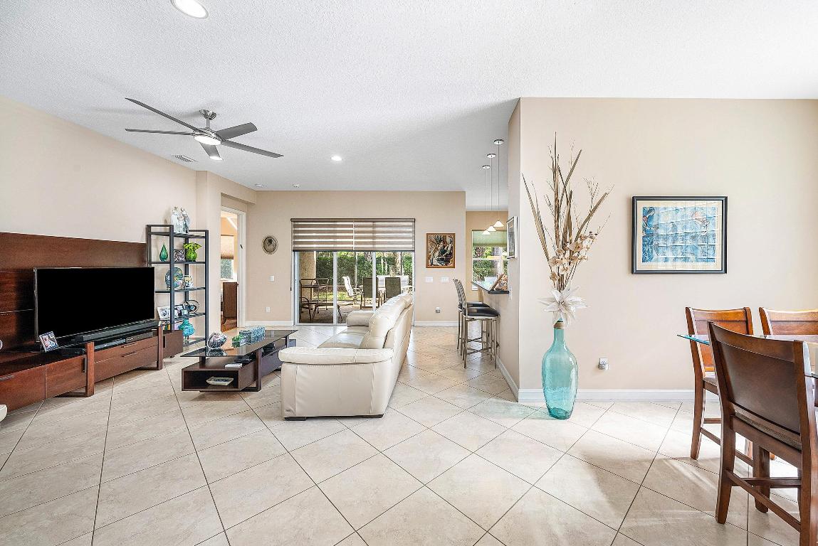 Valencia Reserve - Residential