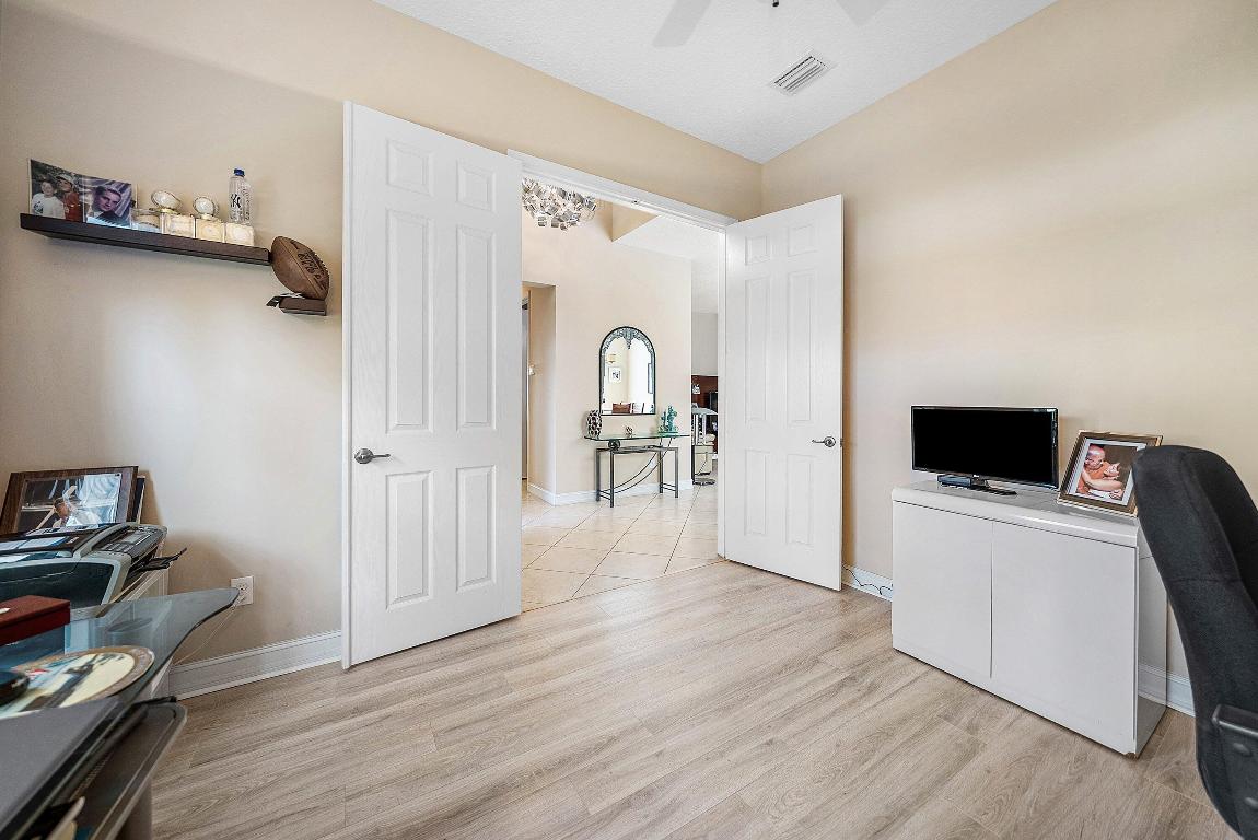 Valencia Reserve - Residential